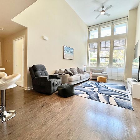 Luxury 2 Bedrooms 2 Bathrooms With Pool And Gym Los Angeles Bagian luar foto