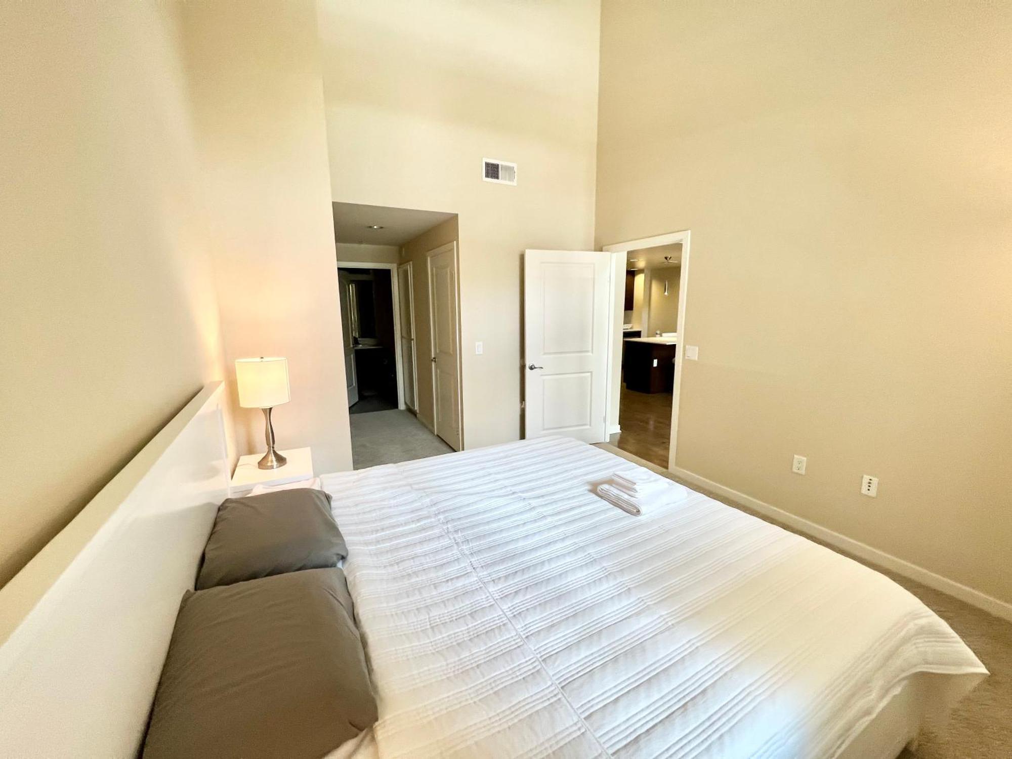 Luxury 2 Bedrooms 2 Bathrooms With Pool And Gym Los Angeles Bagian luar foto